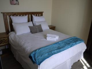 White House Lodge On Main - 4