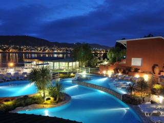 Lake Buenavista Apart Hotel & Suites - Villa Carlos Paz - 0