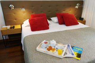 IQ Callao By Recoleta Apartments - 9