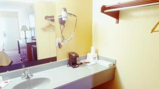 Rodeway Inn - 2