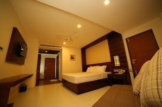 Vavas Inn & Suites - Perintalmanna - 2