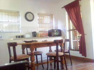 Magnolia Place Guest Houses - Stellenbosch - 2