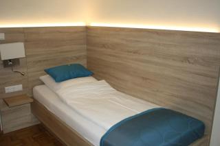 Hotel Schwarzer Adler - 2