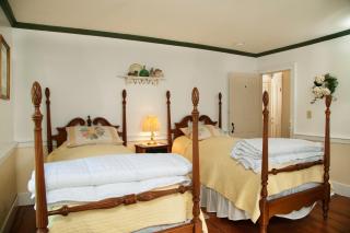 The Featherbed Inn & Nordic Spa - 1
