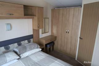 West Loch Shores - 4
