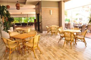 Vega Green Apart Hotel - 2