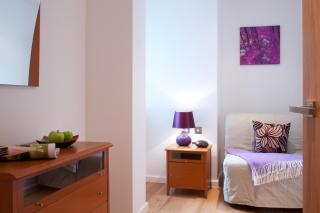 Miles Place by Viridian Apartments - London - 2