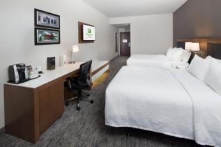 Holiday Inn Hotel & Suites - Montreal Centre-ville Ouest by IHG - Montreal - 1