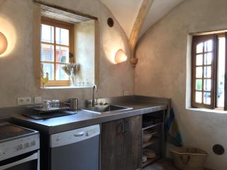 Manoir au sein du village - Saint-Haon-le-Châtel - 4