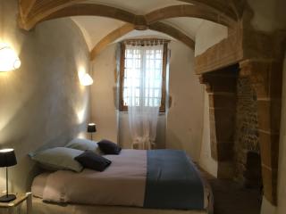 Manoir au sein du village - Saint-Haon-le-Châtel - 5