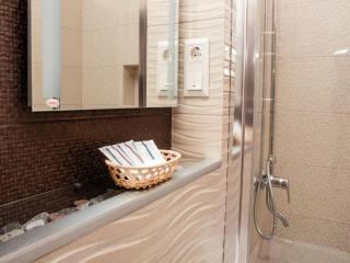 Apartment in the city center in the house with Atlantes - 2