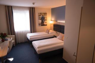 Hotel Rödelheimer Hof - Am Wasserturm - 1