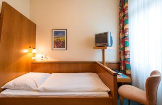 Hotel Eisbach - Ransbach-Baumbach - 9