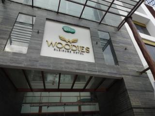 Woodies Bleisure Hotel - Kozhikode - 5