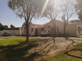 Monica's Guesthouse - Welkom - 5