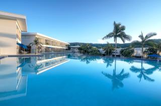 Pool Resort Port Douglas - Port Douglas - 5