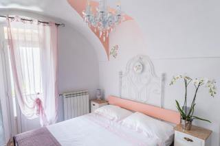 DUSSAIGA - Camera Delle Rose - Dolceacqua - 9
