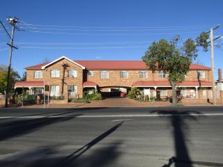 Australian Heritage Motor Inn - Dubbo - 4