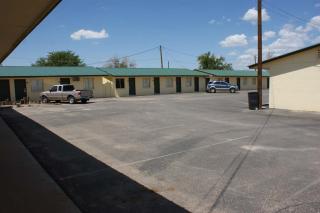 HWY Express Inn and Suites - Thatcher - 0