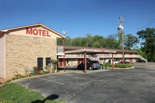 Red Carpet Inn Oxford - Oxford - 0