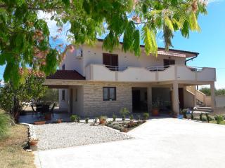 Apartmani Predovan - Vrsi - 7