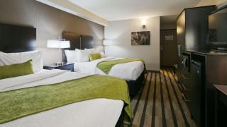 Best Western Harvest Inn & Suites - Grand Forks - 1