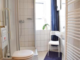 Nice Apartment In Pelm With Wifi - 4
