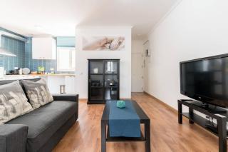 Sunny atic with terrace - Close to Camp Nou and Bcn Fair - Hospitalet de Llobregat - 4