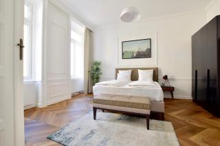 Luxury Apartment by Hi5 - Bazilika Suite - Budapest - 8