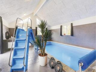 Holiday Home Frederiksværk - 01 - Melby - 8