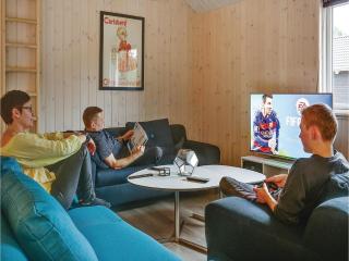 Holiday Home Frederiksværk - 01 - Melby - 1