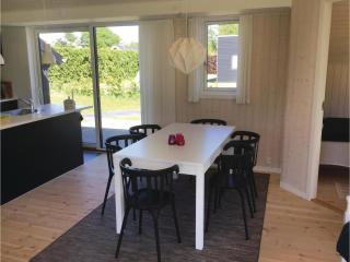 Three-Bedroom Holiday Home In Ebeltoft - Ebeltoft - 6
