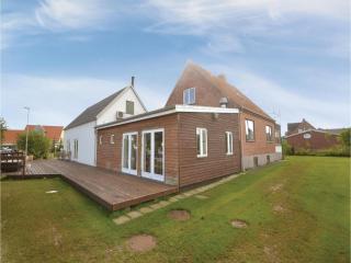 Ten-Bedroom Holiday Home In Glesborg - Glesborg - 5