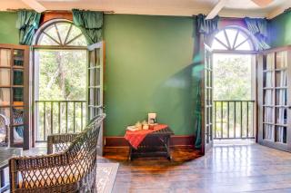 Colonial Suite @ Mahogany Hall - San Ignacio - 8