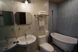 Kenting Moon Bay Hotel - 1