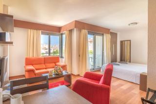 Hotel LIVVO Corralejo Beach - Corralejo - 4