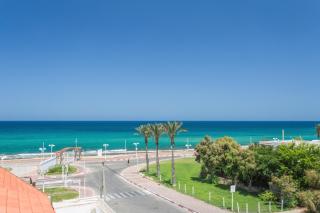 Amigo Hotel On The Beach - 9