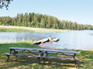 2 Bedroom Beautiful Home In Linneryd - 8