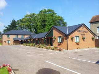 Deangate Motel - Lydney - 9