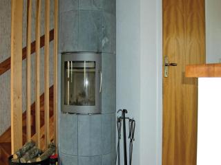 3 Bedroom Lovely Home In Orrefors - Orrefors - 7