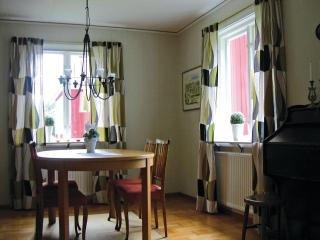 3 Bedroom Lovely Home In Orrefors - Orrefors - 6