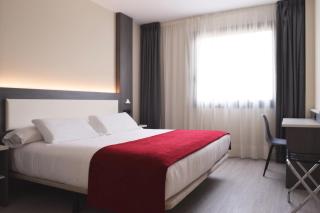 Hotel New Bilbao Airport - Derio - 3