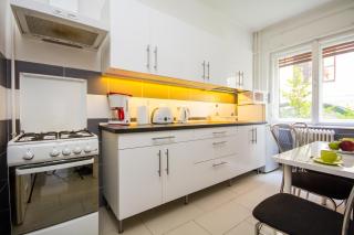 Andrássy Apartment with Inside Parking - 1