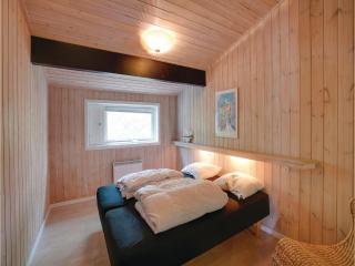 Four-Bedroom Holiday Home In Nexo - 7