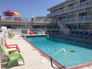 Lollipop Motel - North Wildwood - 9
