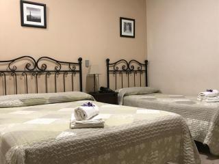 Hostal El Pilar - Madrid - 8