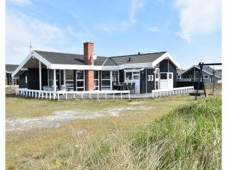 Four-Bedroom Holiday Home In Hvide Sande - Bjerregård - 9