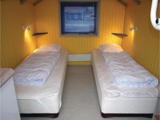 Awesome Home In Hvide Sande With Sauna - Bjerregård - 3