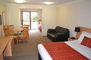 Comfort Inn Grammar View - Toowoomba - 1