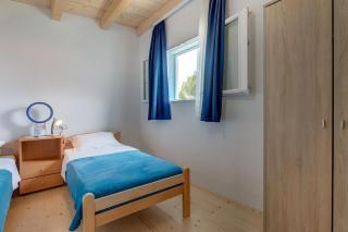 Apartment Nerezine 8049b - 2